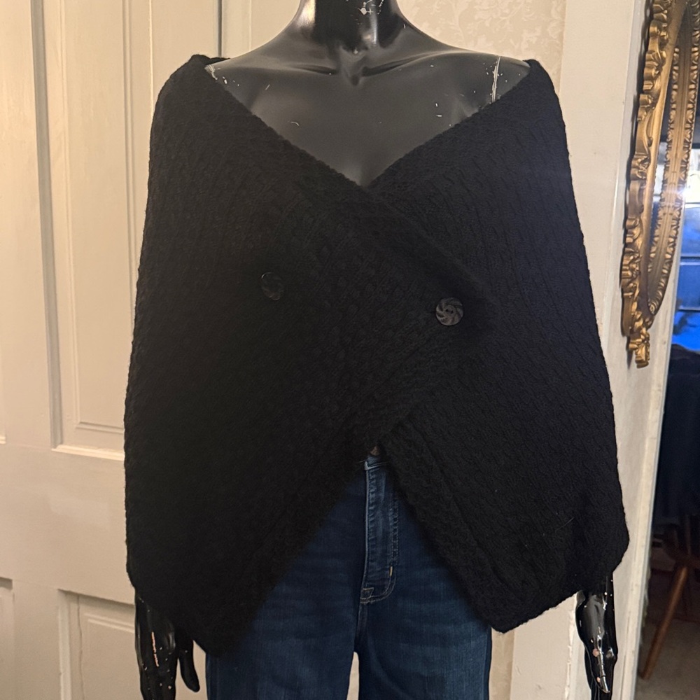 Sol Alpaca USA Baby Alpaca Black 2 Button Chunky Off the Shoulder Wrap Cardigan